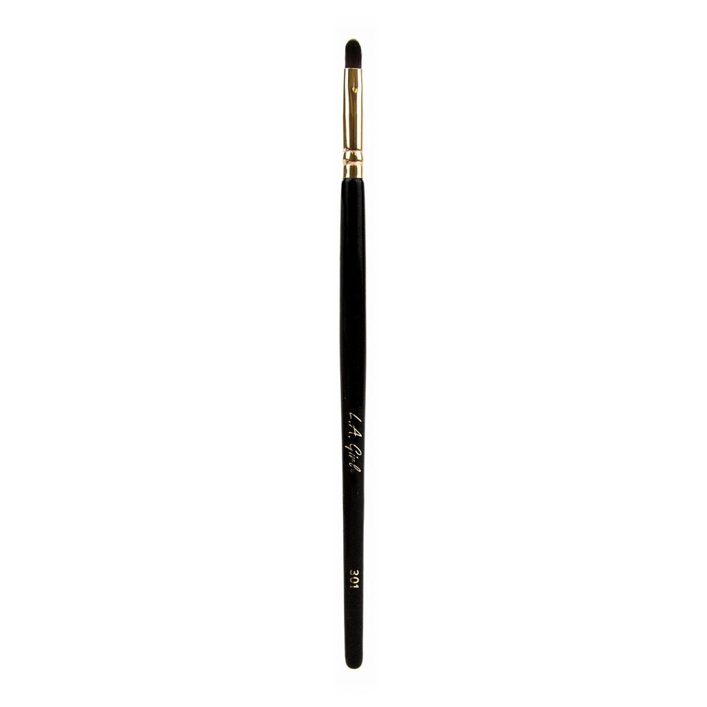 LAG - GPB301 : Lip Brush 3 PC - CosmeticholicL.A. GirlLAGGPB301Tools & BrushesLAG - GPB301 : Lip Brush 3 PC